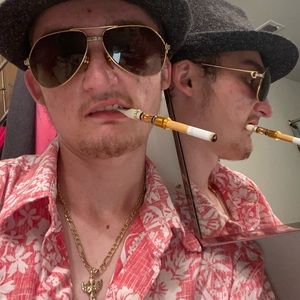 Meet your Posher, Anthony